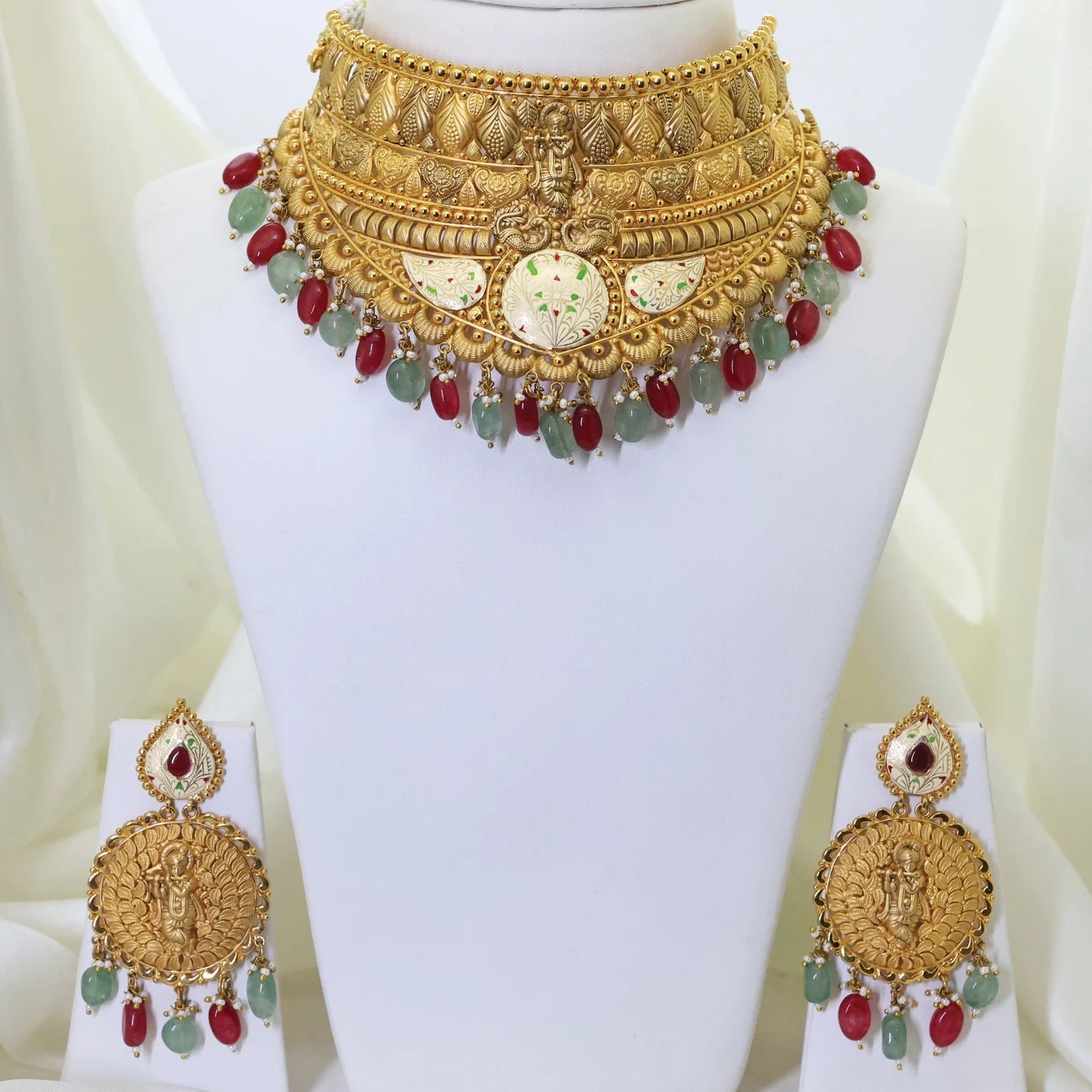 24kt Gold Plated Traditional Antique choker - Handa Bangles