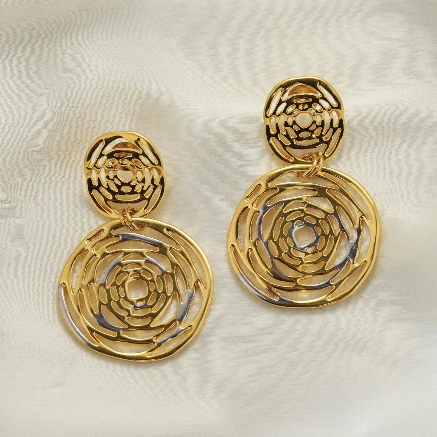 24Kt Gold Plated Western Style Earring - Handa Bangles