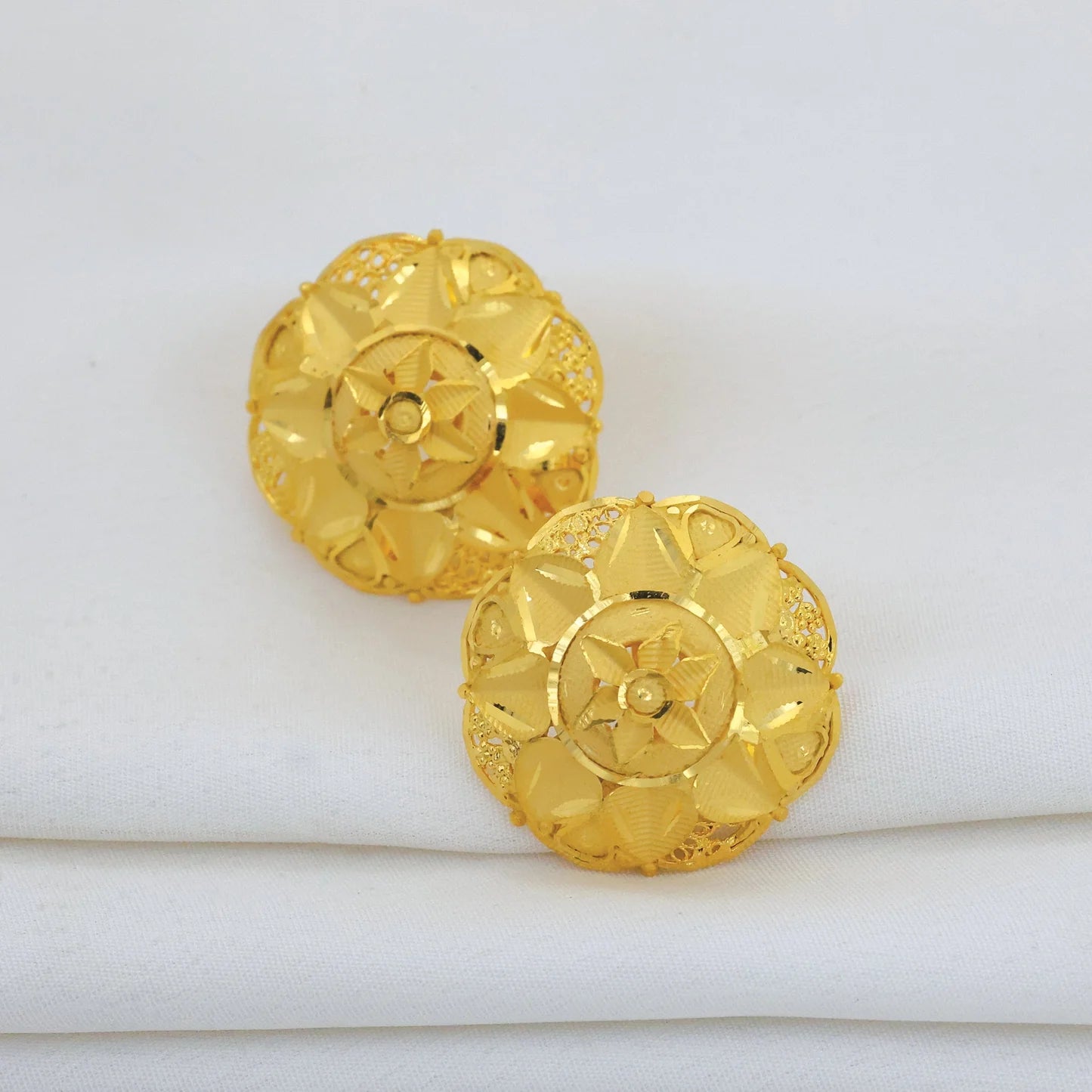 24kt Gold Plated Traditional Design Stud Earrings - Handa Bangles