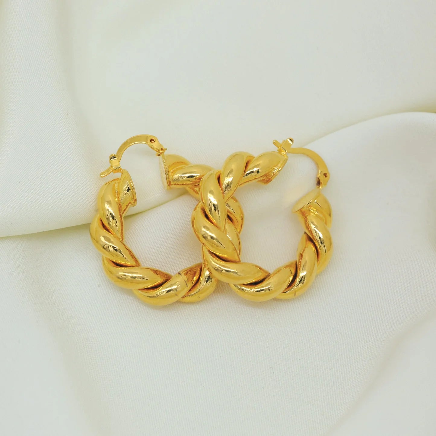 24kt Gold Plated Fancy Design Hoops Earings - Handa Bangles