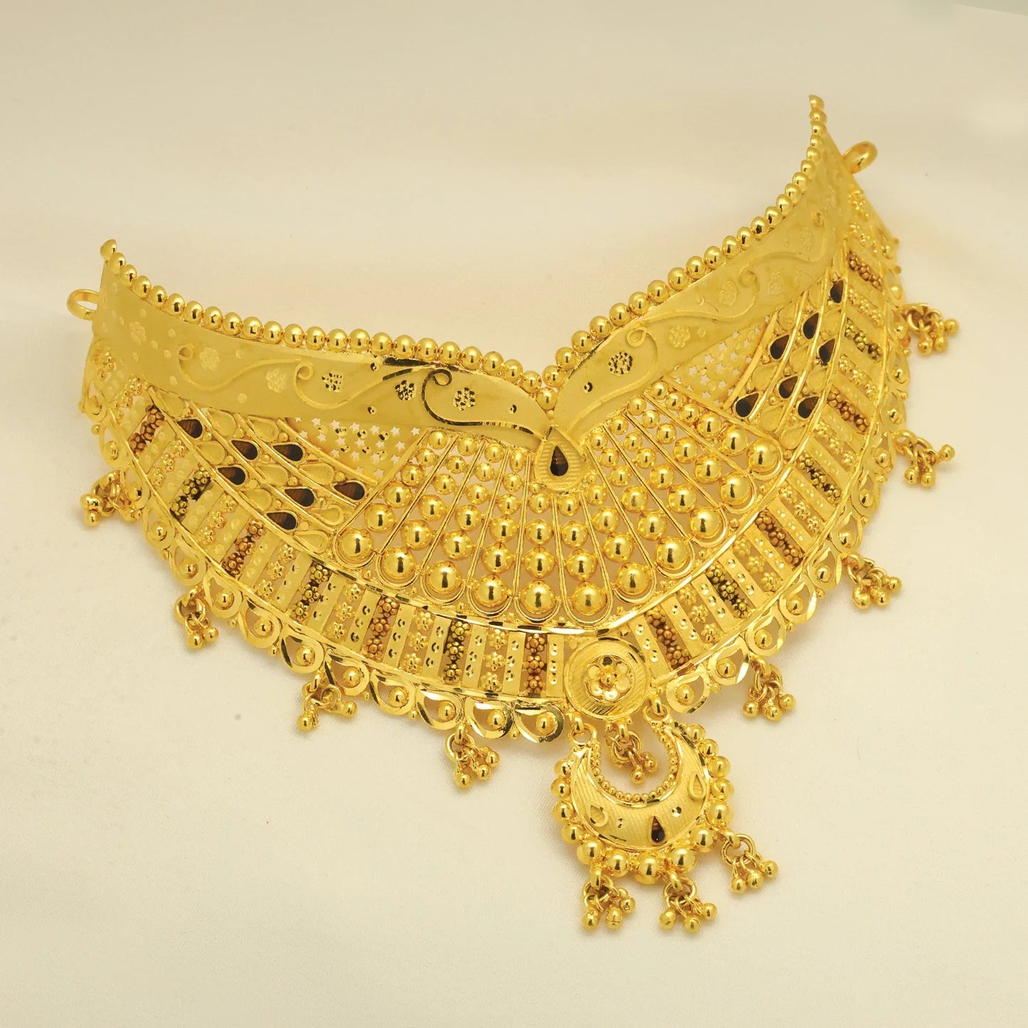 24kt Gold Plated Choker With Earing And Maang Tika - Handa Bangles