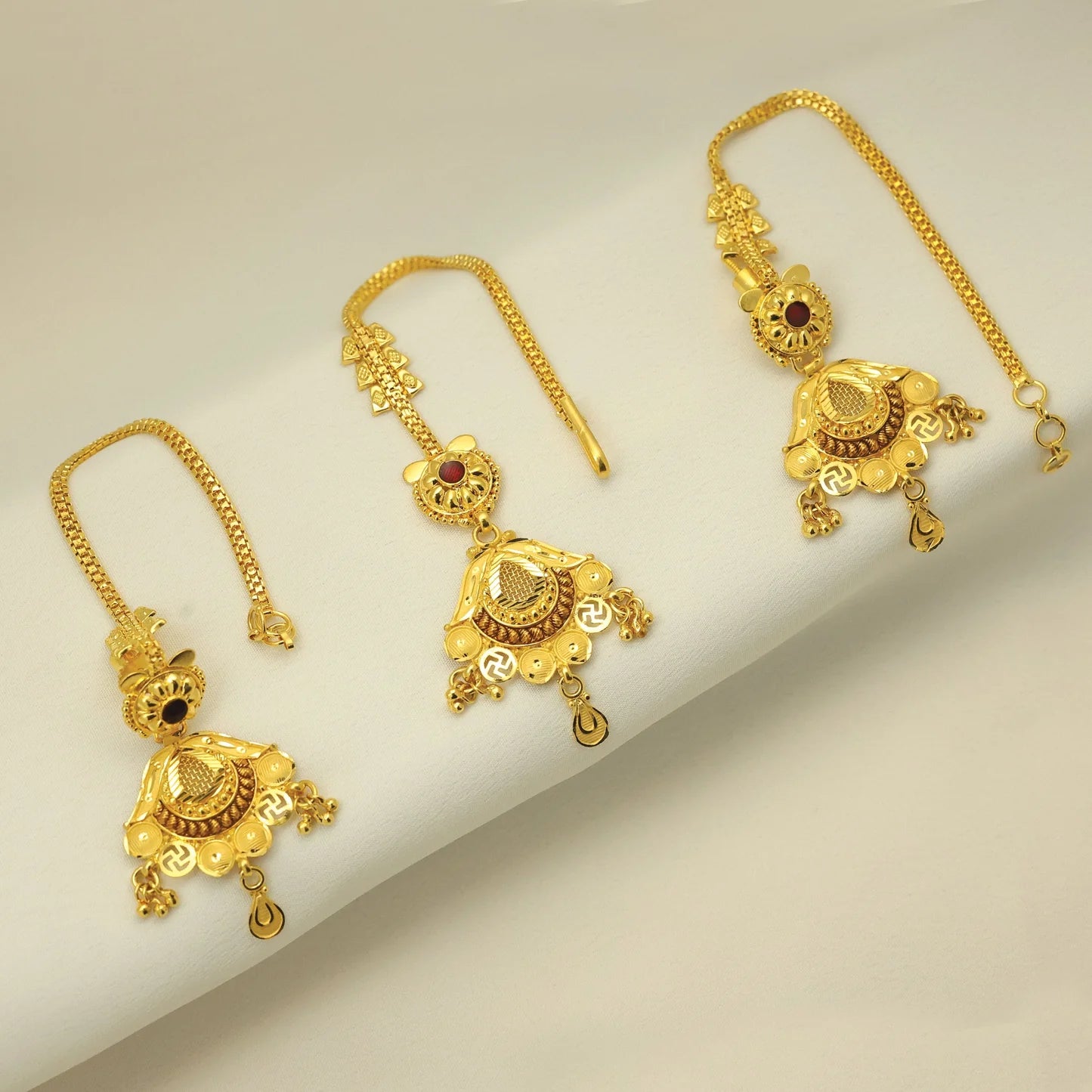 24kt Gold Plated Choker With Earing And Maang Tika - Handa Bangles