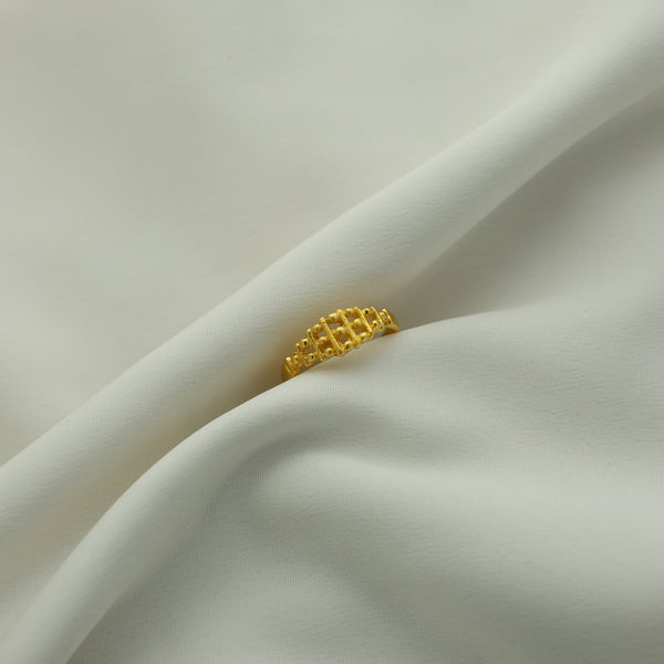 24Kt Gold Plated Minimal Casting Ladies Ring – Elegant Everyday Design