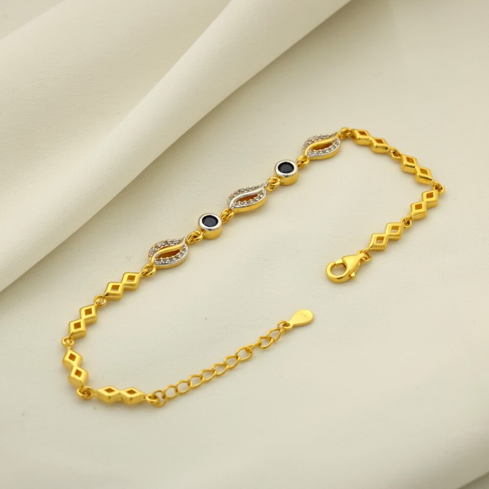 24 karat gold plated fancy lady bracelet_1320
